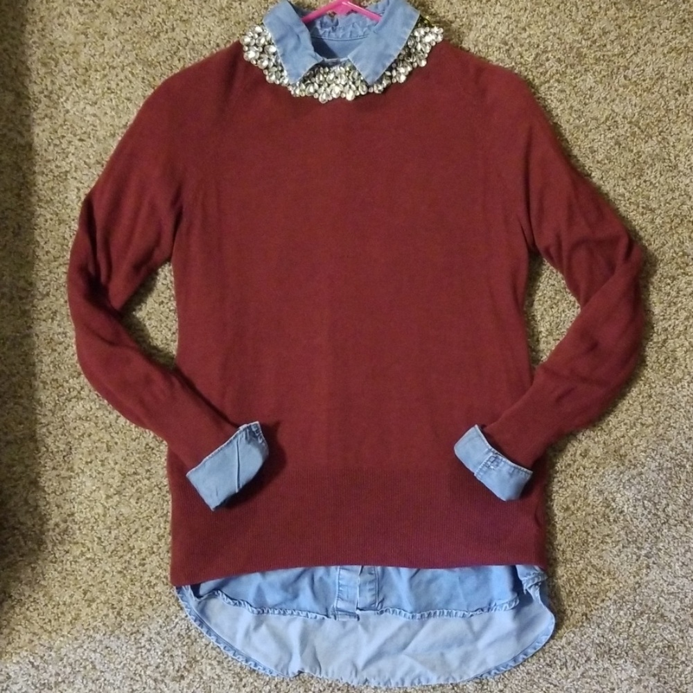 Mossimo maroon colored sweater